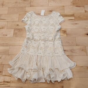 Cream Gold Lace Flutter Sleeve Dress NEW with Label